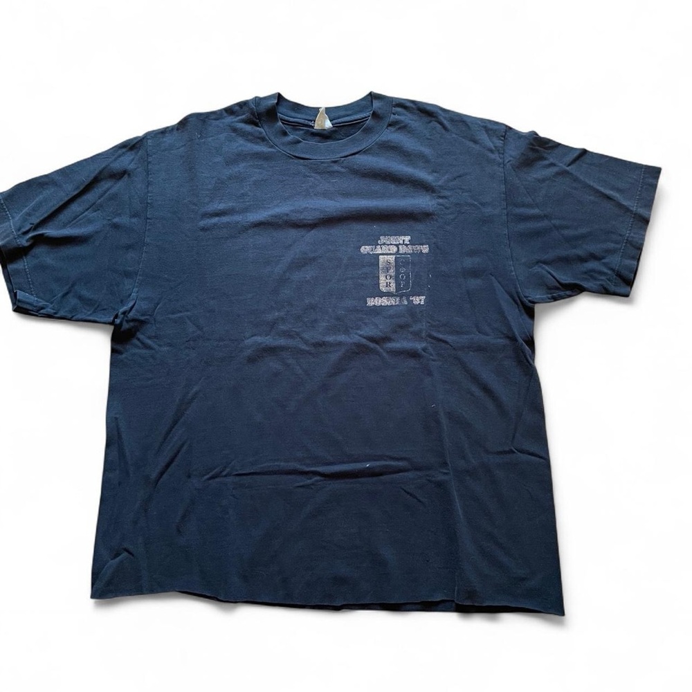 Men's Navy Graphic Tee